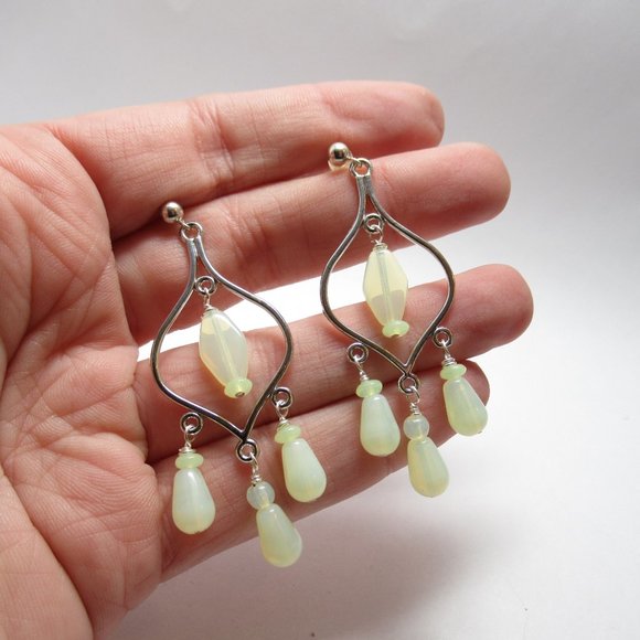 Uranium Glass bead chandelier earrings - Picture 6 of 11